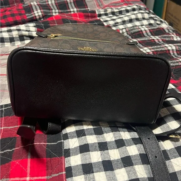 Coach Kenley Backpack - Picture 3 of 8